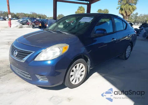2014 Nissan Versa 1.6 Sv z USA, uszkodzony, nr VIN 3N1CN7AP8EL802425